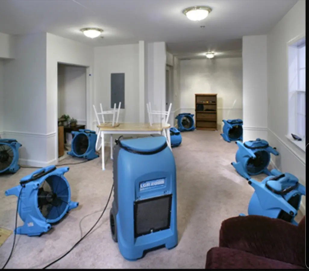 Air movers and dehumidifier setup for Water Extraction & Removal in Fort Rucker